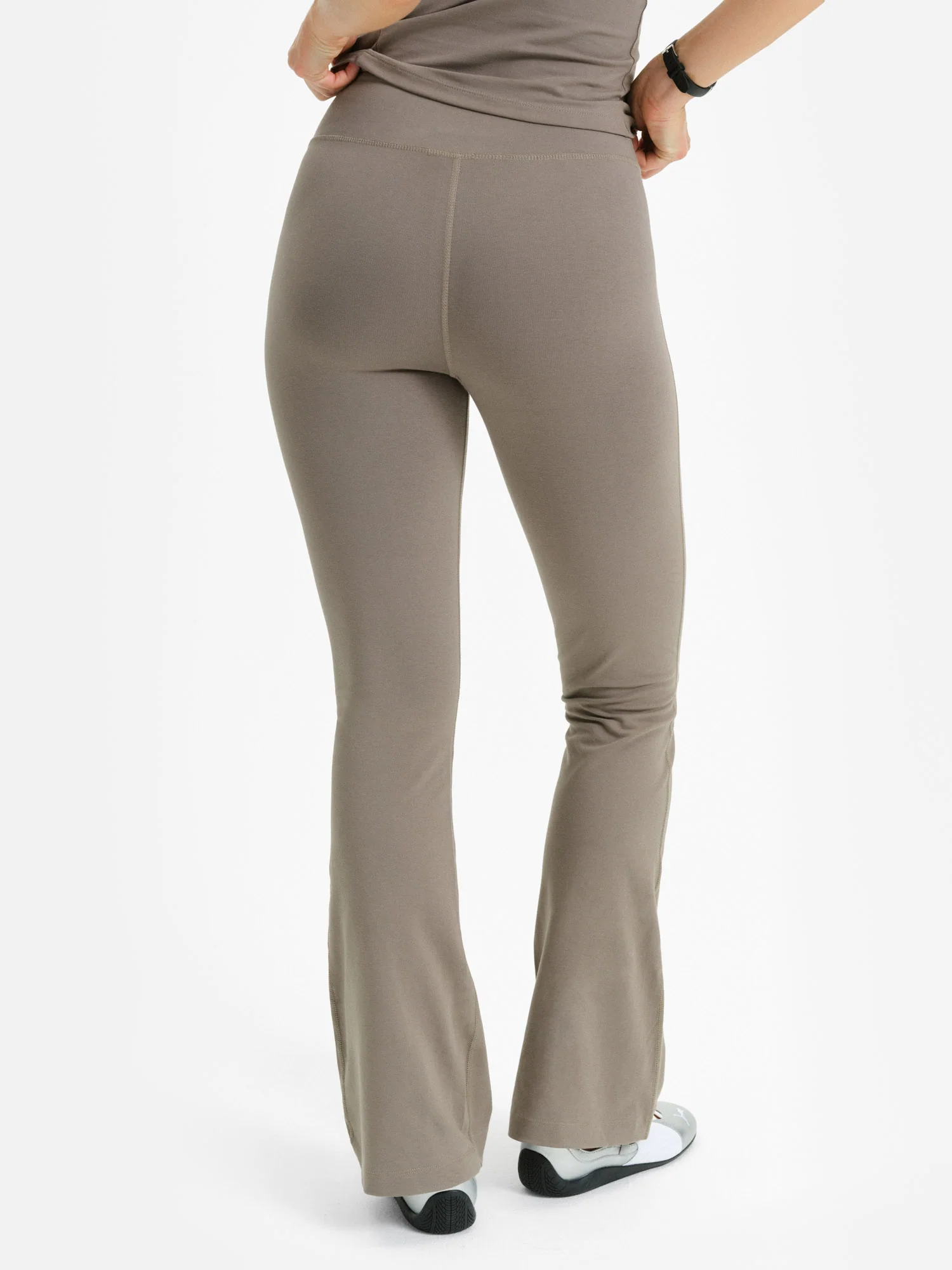 Organic Stretch Bootcut Pant 3